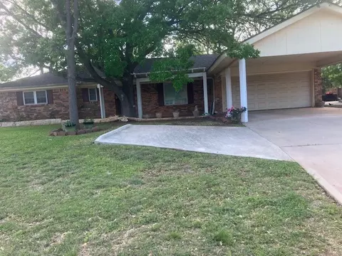 2234 Brentwood Dr, Abilene, TX 79605