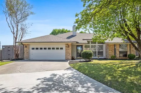 5 Sundance Ct, Trophy Club, TX 76262