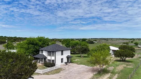 8112 Godley Rd, Granbury, TX 76049