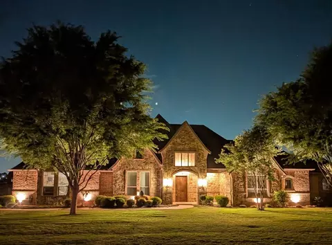 1929 Canyon Rd, Celina, TX 75009