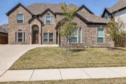 566 Long Meadow Dr, Haslet, TX 76052