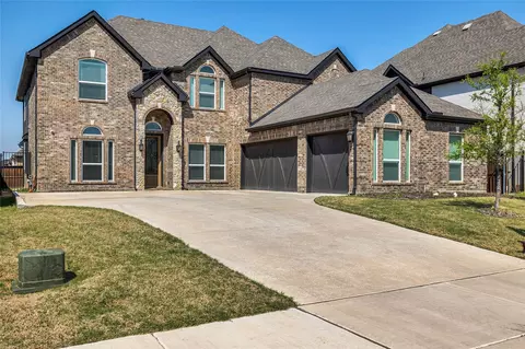 566 Long Meadow Dr, Haslet, TX 76052