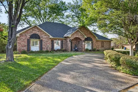 1108 Lonnie Dr, Athens, TX 75751
