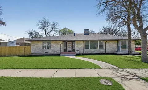 1170 W Frey St, Stephenville, TX 76401