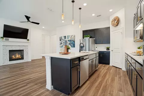 1725 Continental Dr, Princeton, TX 75407