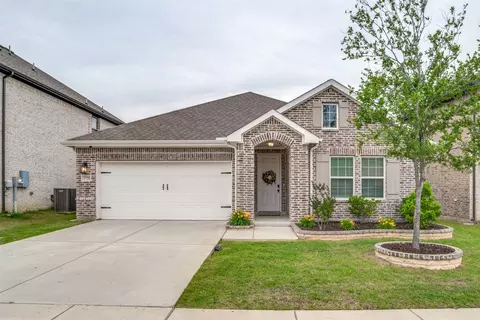 1725 Continental Dr, Princeton, TX 75407