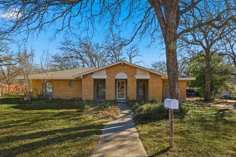 620 Cimarron Trl, Southlake, TX 76092