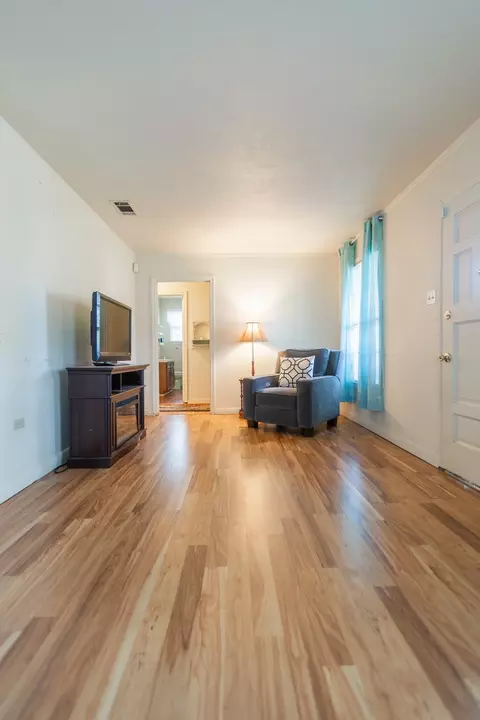 Living - 1630 Mckenzie Ave, Waco, TX 76708 photo 1 of 4