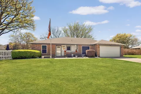 3763 Ashley Ct, Fort Worth, TX 76123
