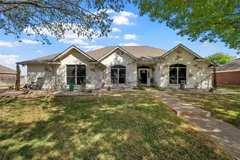 605 Gibraltar Ln, Lorena, TX 76655