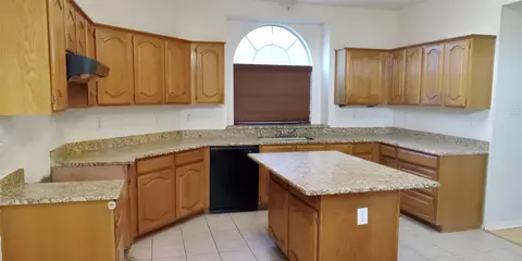 Kitchen - 707 E Grubb Dr, Mesquite, TX 75149 photo 1 of 2