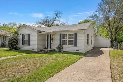 Exterior - 3528 N 25th St, Waco, TX 76708 photo 2 of 6