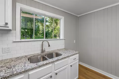 Kitchen - 224 Prysock Rd, Doyline, LA 71023 photo 3 of 3