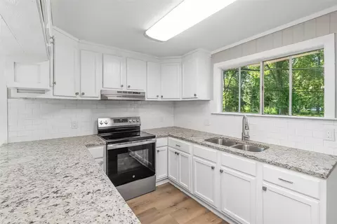 Kitchen - 224 Prysock Rd, Doyline, LA 71023 photo 1 of 3
