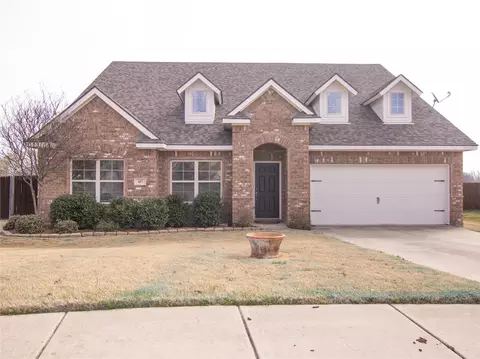 417 Niles Ct, Oak Point, TX 75068