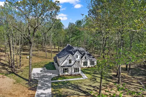 920 Butler Hill Rd, Benton, LA 71006
