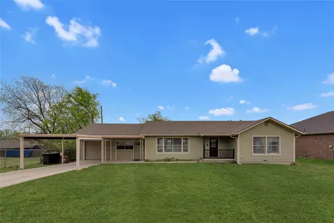 400 Veatch St, Joshua, TX 76058