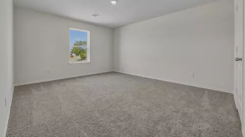 Bedroom - 1921 Glory Dr, Bonham, TX 75418 photo 2 of 2