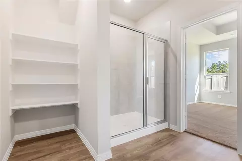 Entry Way - 3111 Hawkview Dr, Cleburne, TX 76031 photo 5 of 5