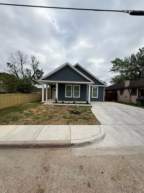 3516 Booker St, Dallas, TX 75215