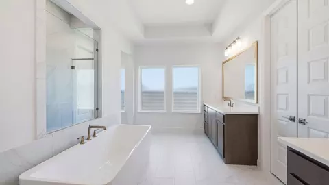 Bath - 10001 Sagehawk Dr, Denton, TX 76205 photo 1 of 2