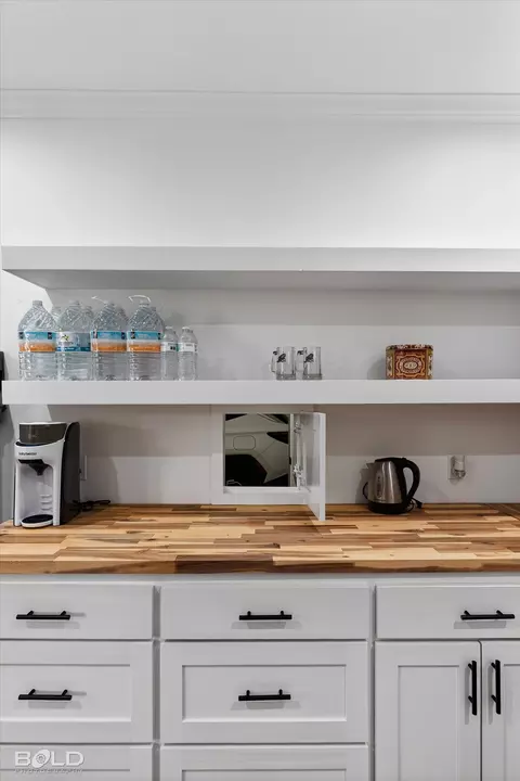 Kitchen - 177 Sitka Loop, Haughton, LA 71037 photo 5 of 5