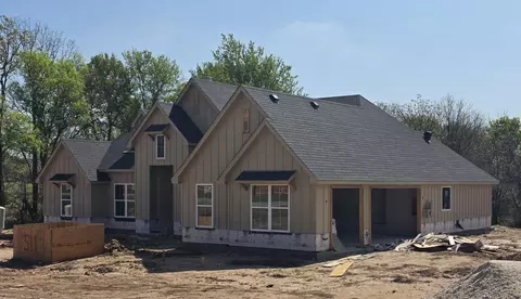 511 Pernell Ct, Weatherford, TX 76087