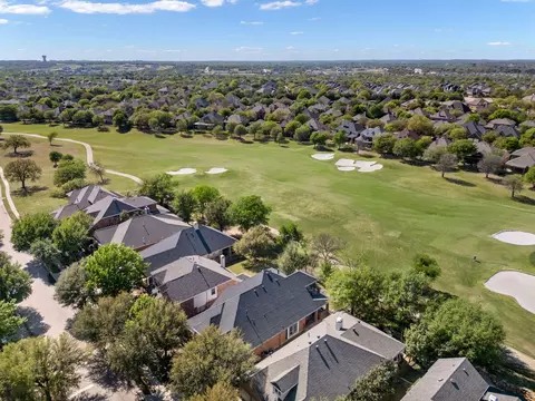 1301 Meadows Ave, Lantana, TX 76226