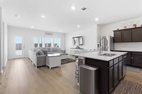 Other - 809 Sunlight Loop, Princeton, TX 75407 photo 3 of 10