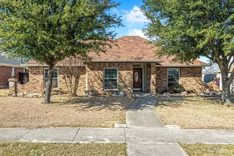 3913 Arizona St, Sachse, TX 75048