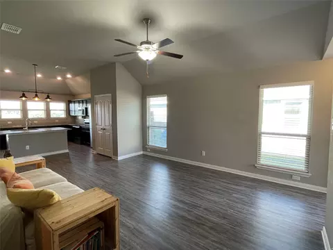 Living - 3920 S Fork Ranch Rd, Waco, TX 76705 photo 2 of 4