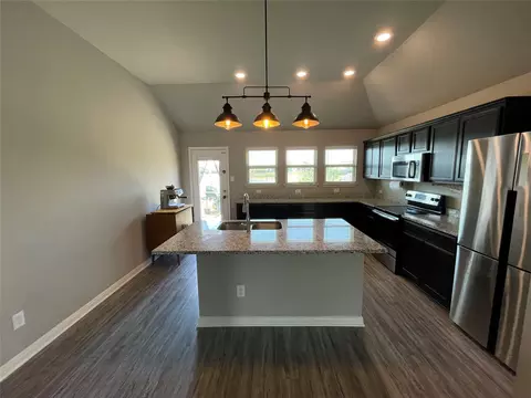 Kitchen - 3920 S Fork Ranch Rd, Waco, TX 76705 photo 1 of 6