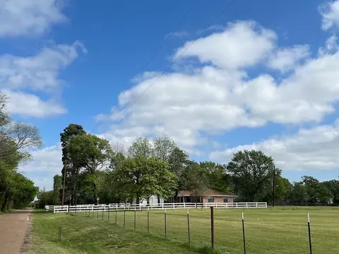 Other - 8740 County Road 2403, Tool, TX 75143 photo 10 of 19