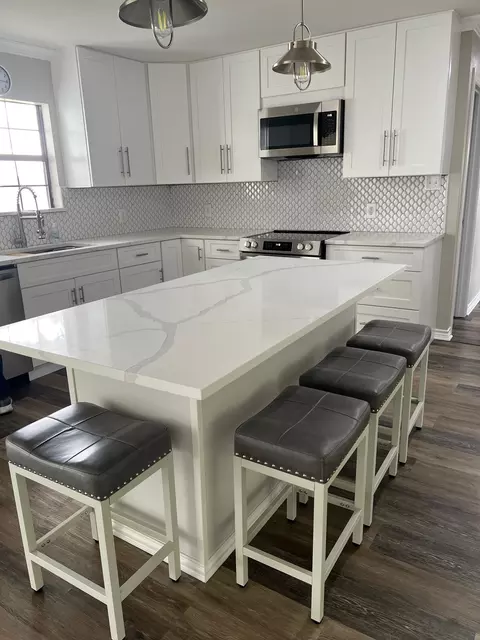 Kitchen - 8740 County Road 2403, Tool, TX 75143 photo 3 of 3