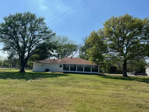 Exterior - 8740 County Road 2403, Tool, TX 75143 photo 4 of 8