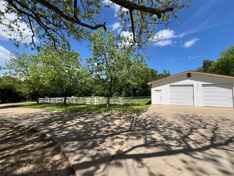 Exterior - 8740 County Road 2403, Tool, TX 75143 photo 8 of 8