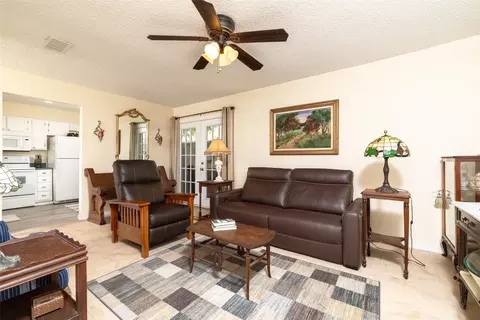 2331 N Davis Dr #A, Arlington, TX 76012