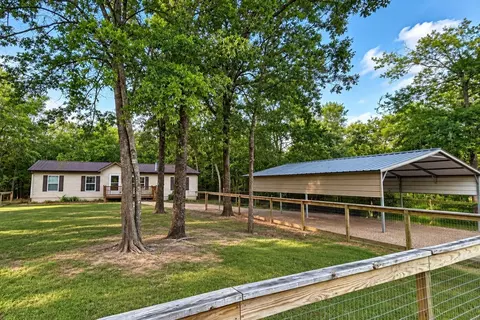 241 Broken Bow Ln, Quitman, TX 75783