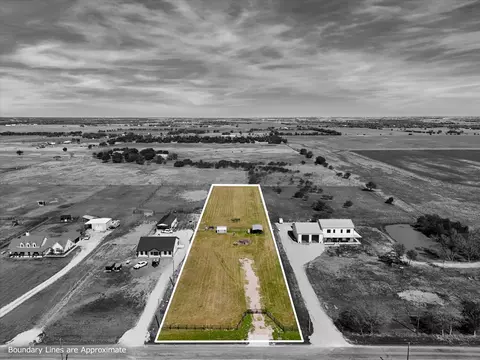 2641 Bode Rd, West, TX 76691