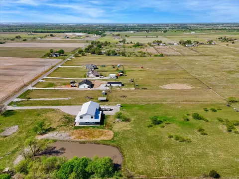 2641 Bode Rd, West, TX 76691 photo 17