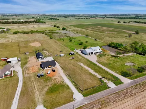 2641 Bode Rd, West, TX 76691 photo 12