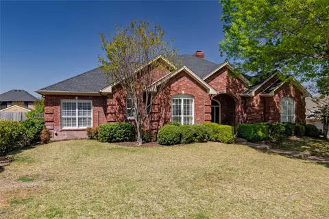 2105 Timber Cove Ct, Weatherford, TX 76087