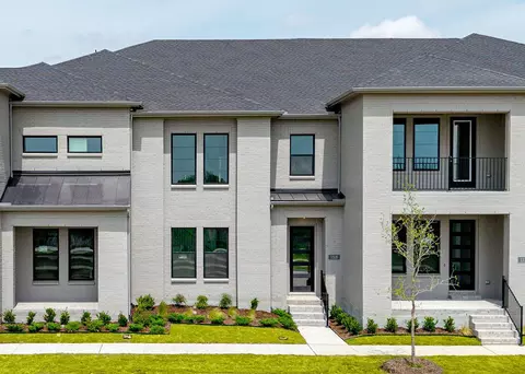 1318 Marsh Ln, Frisco, TX 75033