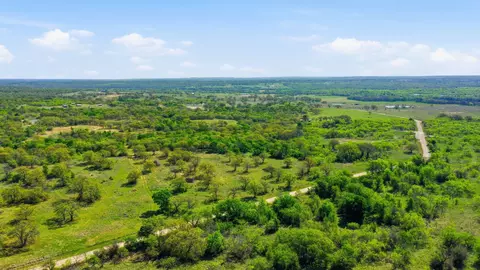 827 Erwin Rd, Jacksboro, TX 76458