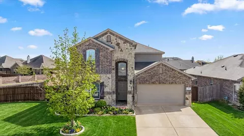 424 Eureka Ct, Burleson, TX 76028