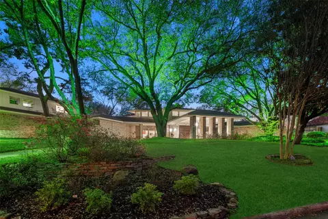 5045 Lakehill Ct, Dallas, TX 75220