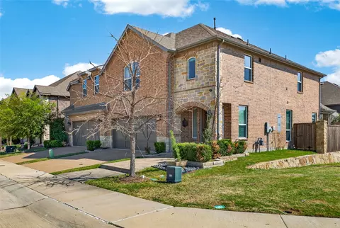 3900 Morel Dr, Lewisville, TX 75056