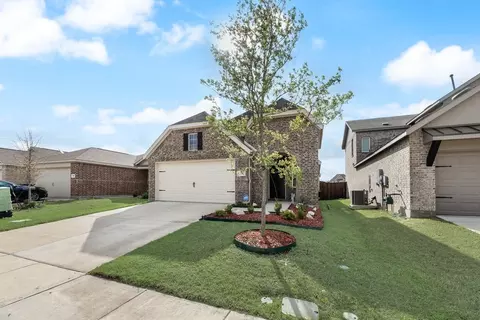 1182 Baker Bridge Dr, Forney, TX 75126