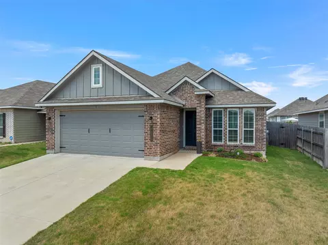 4056 Centerfire Rd, Waco, TX 76705