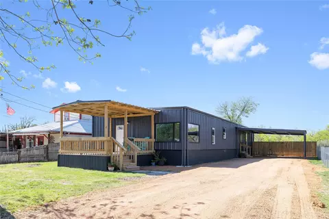 1111 Magnolia St, Brownwood, TX 76801